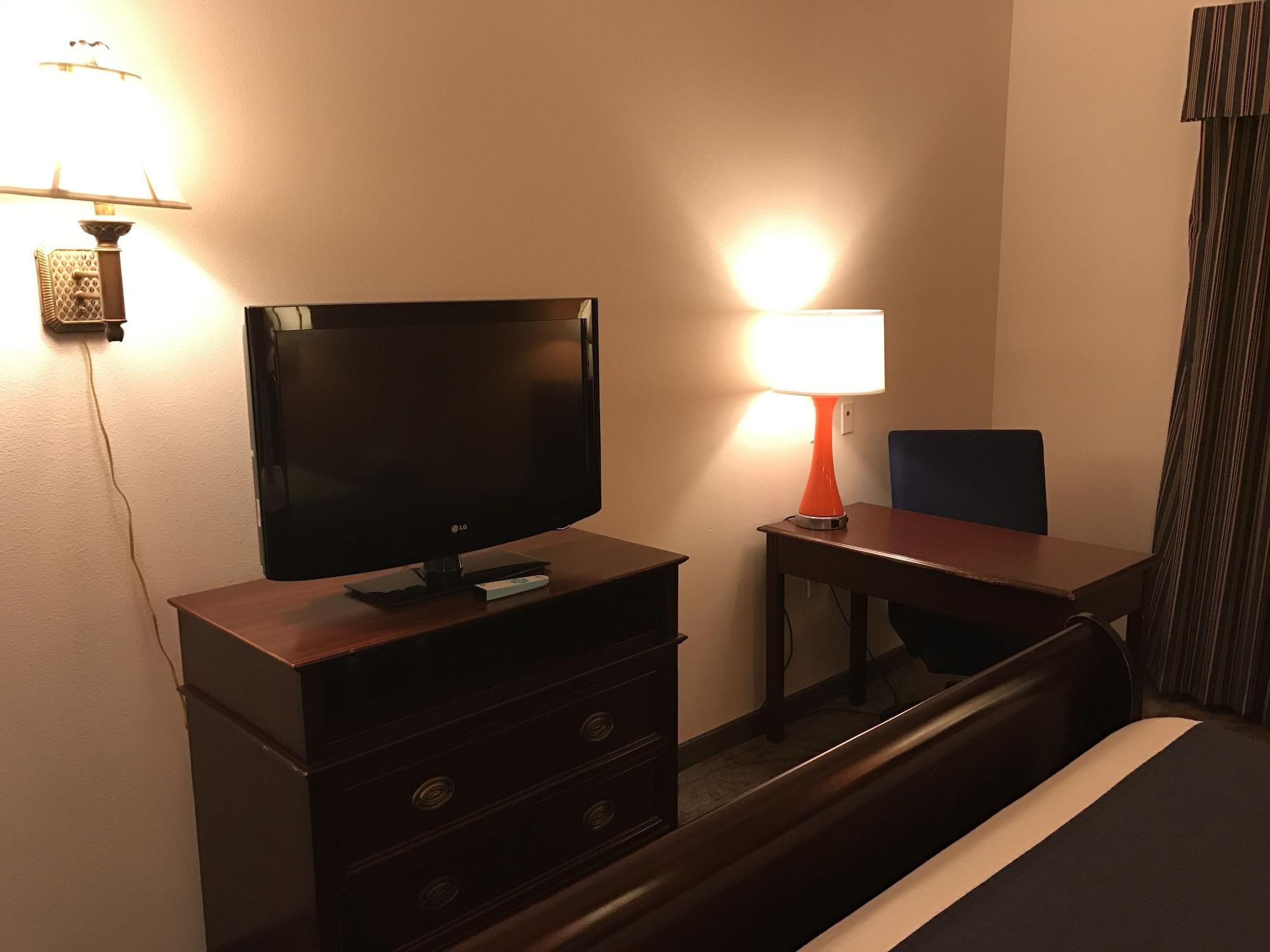 מלון Super 8 By Wyndham Lubbock West מראה חיצוני תמונה