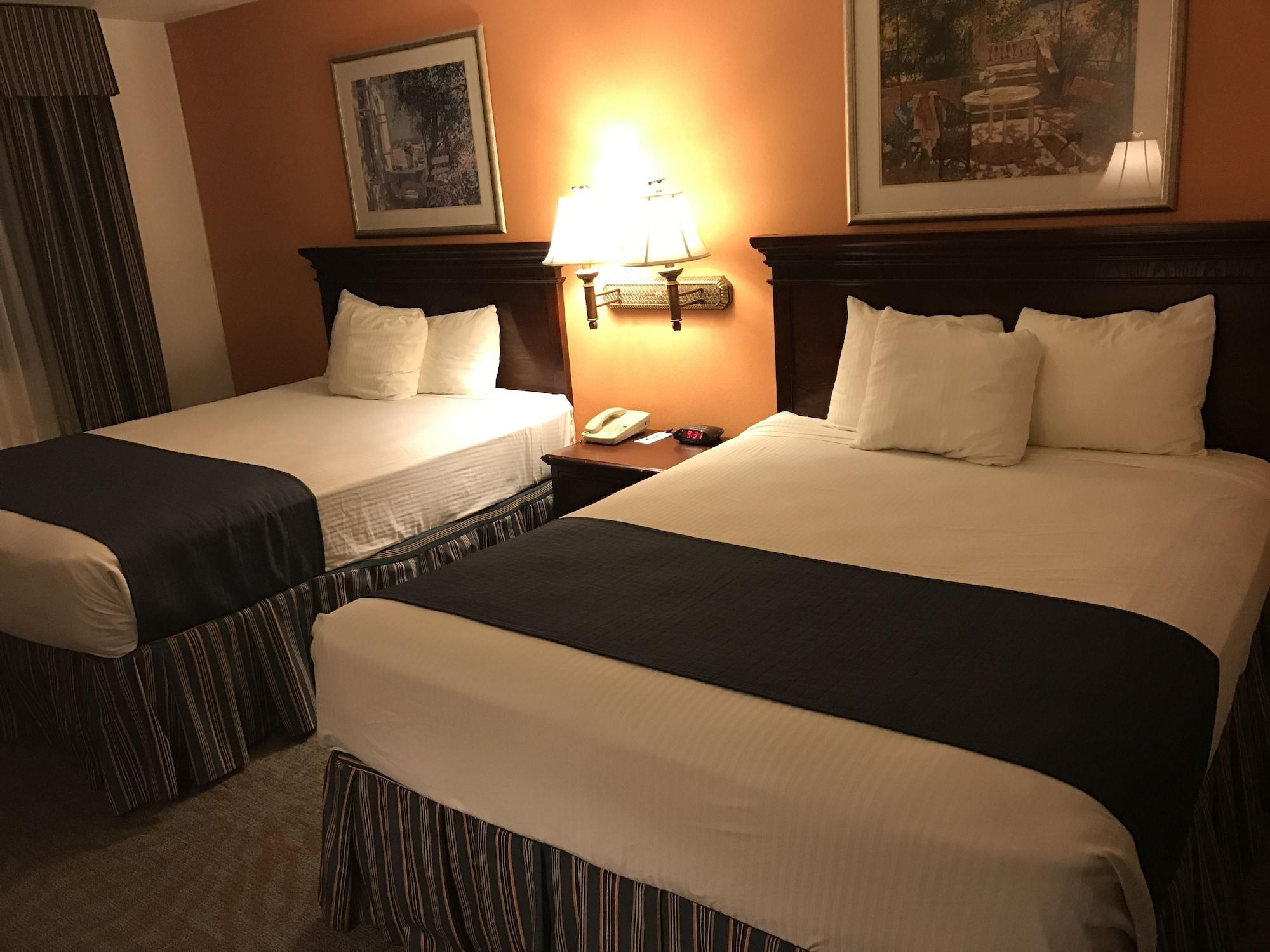 מלון Super 8 By Wyndham Lubbock West מראה חיצוני תמונה