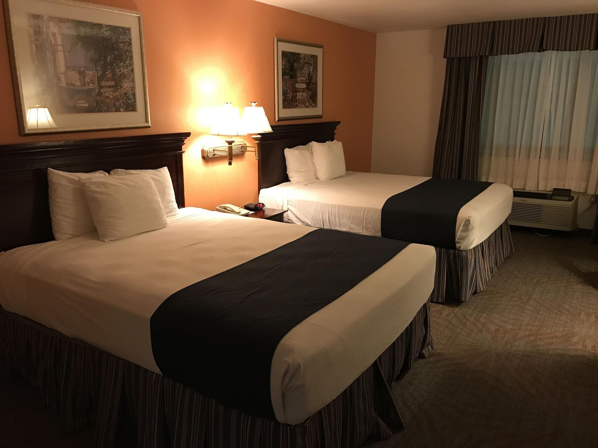 מלון Super 8 By Wyndham Lubbock West מראה חיצוני תמונה