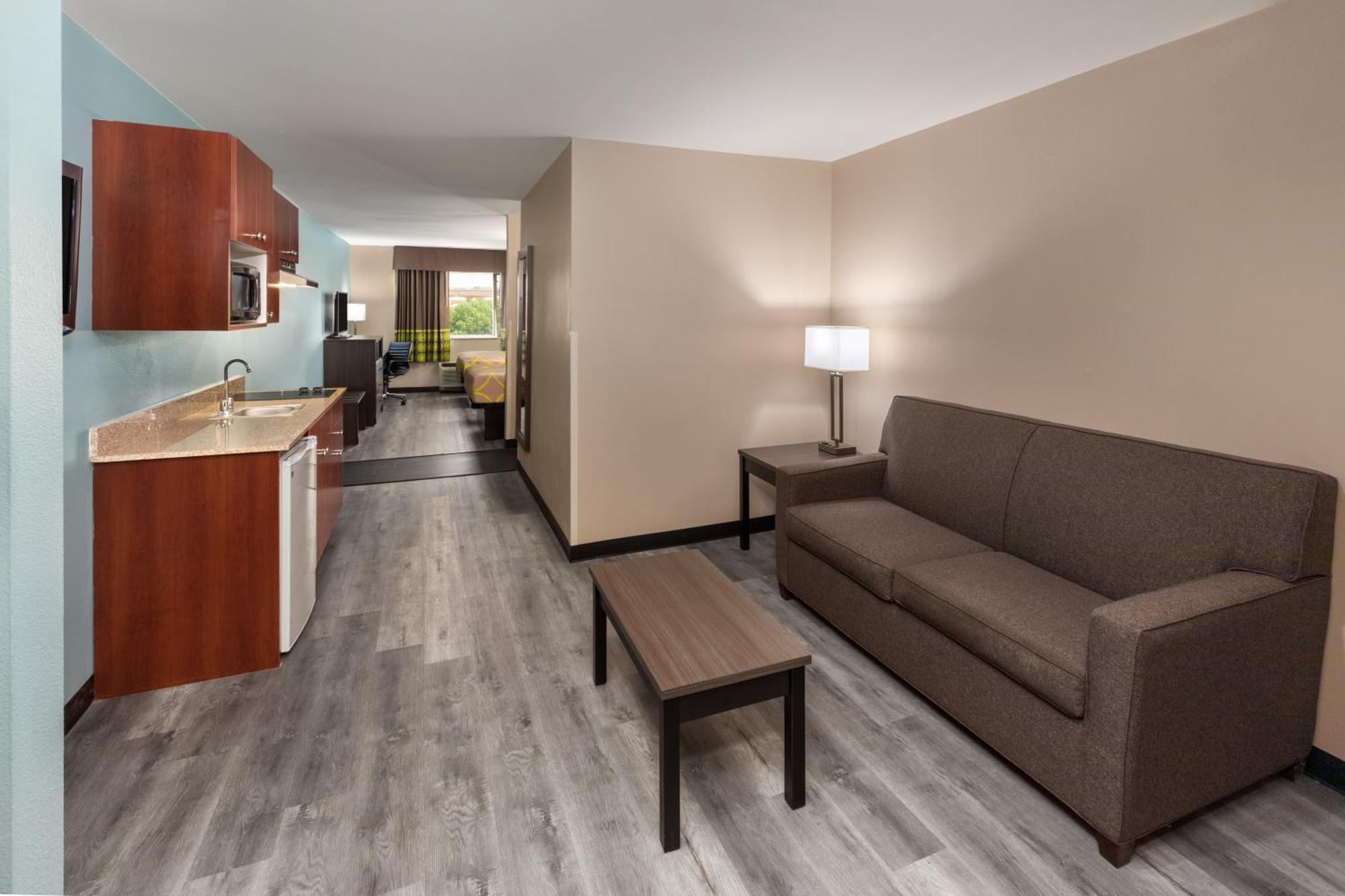 מלון Super 8 By Wyndham Lubbock West מראה חיצוני תמונה