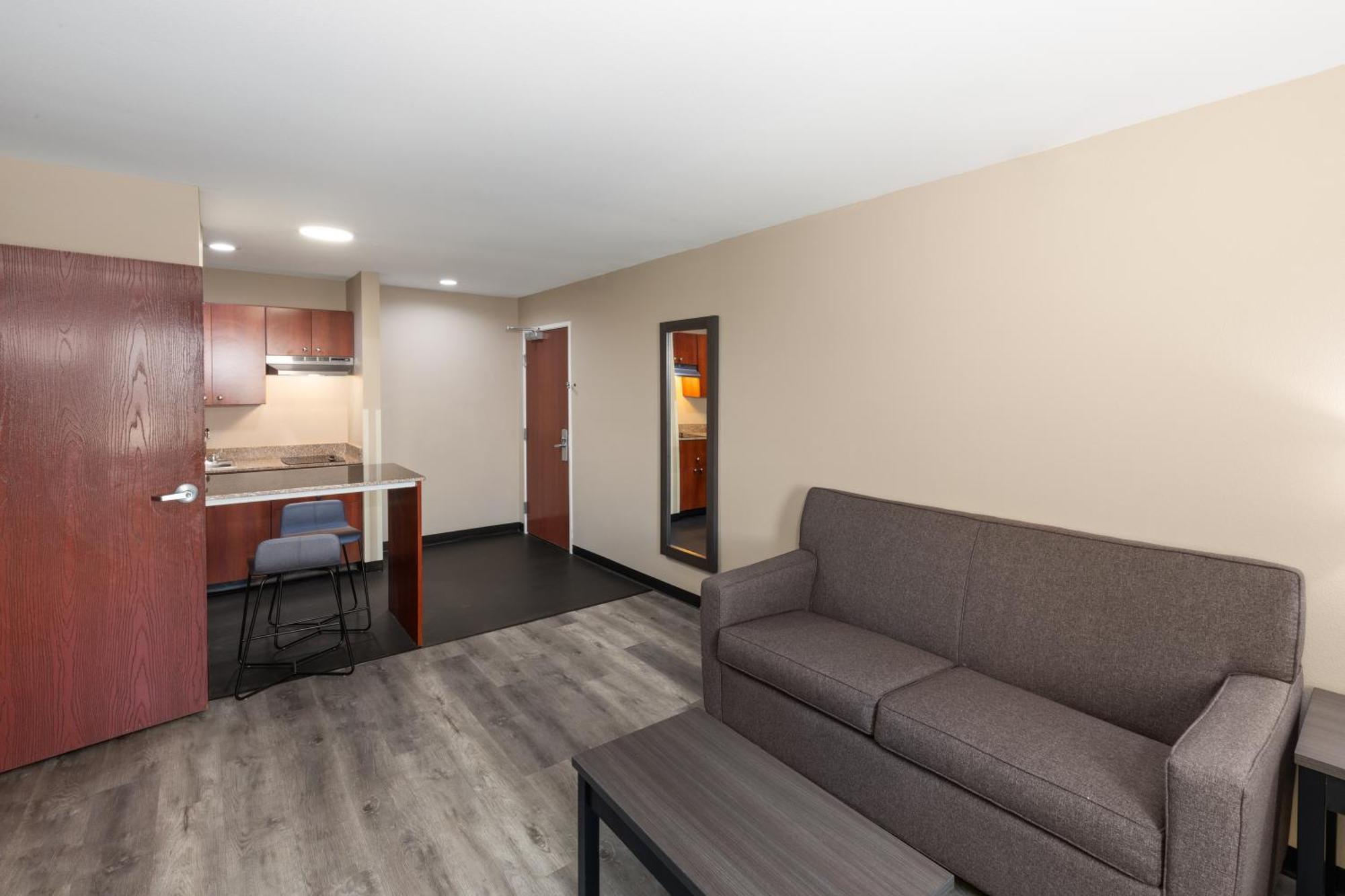 מלון Super 8 By Wyndham Lubbock West מראה חיצוני תמונה