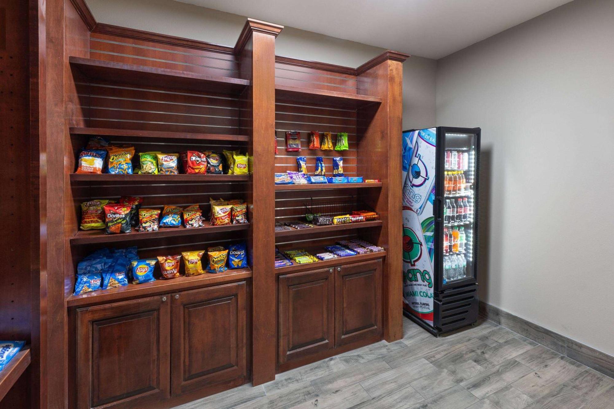 מלון Super 8 By Wyndham Lubbock West מראה חיצוני תמונה