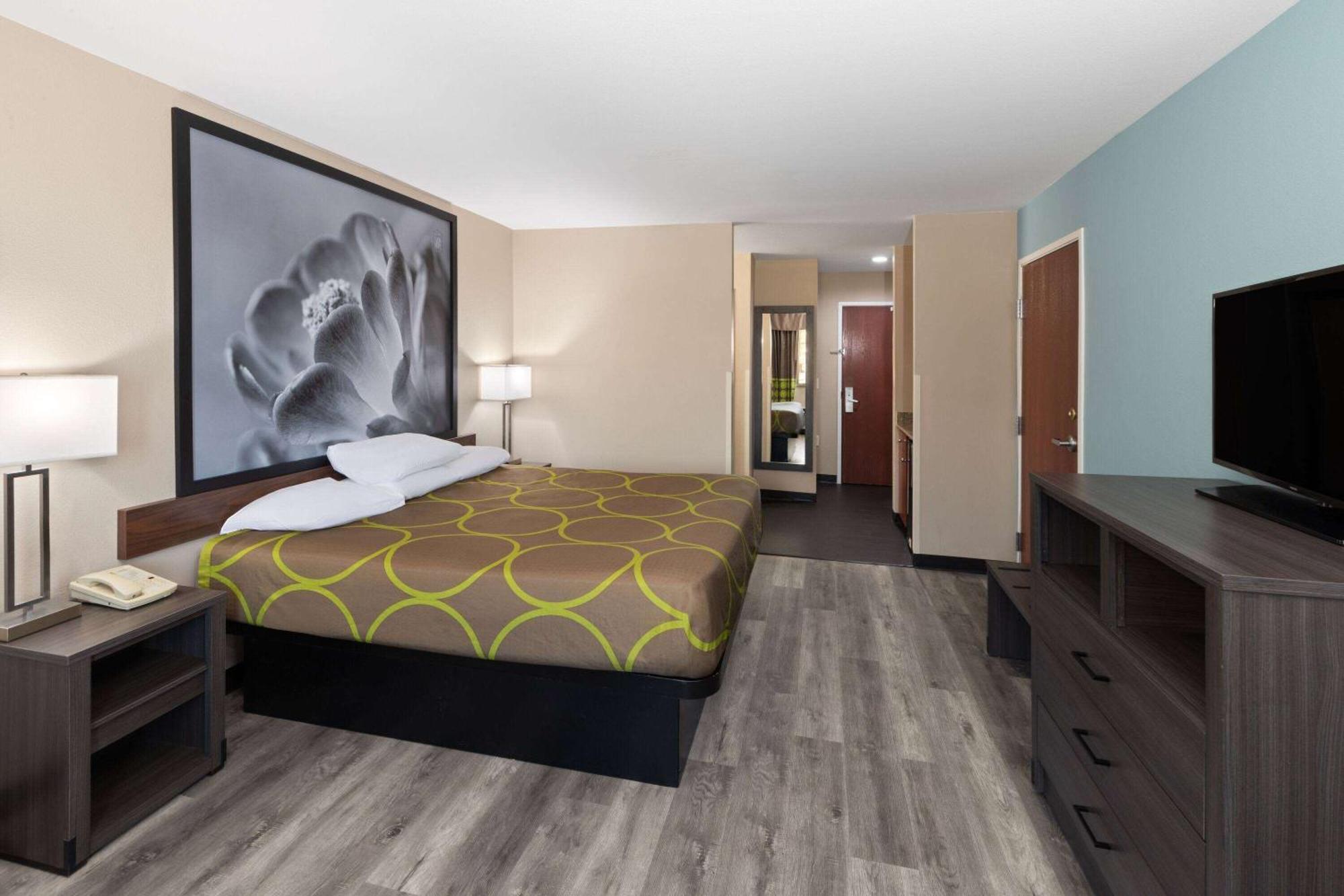 מלון Super 8 By Wyndham Lubbock West מראה חיצוני תמונה